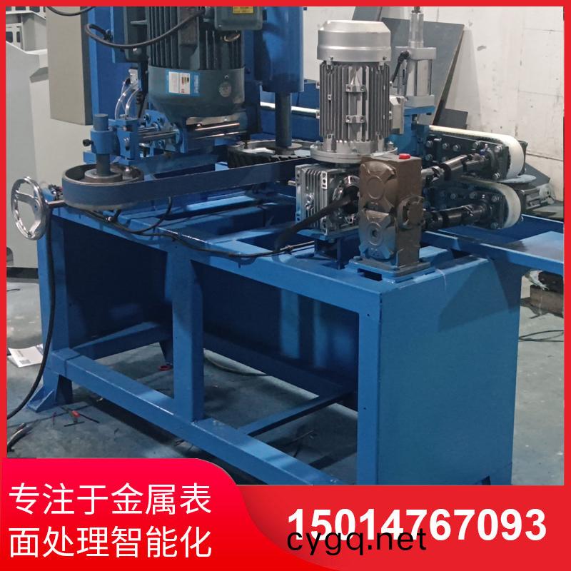 自(zi)動側麵(mian)砂光機廠(chang)傢(jia)