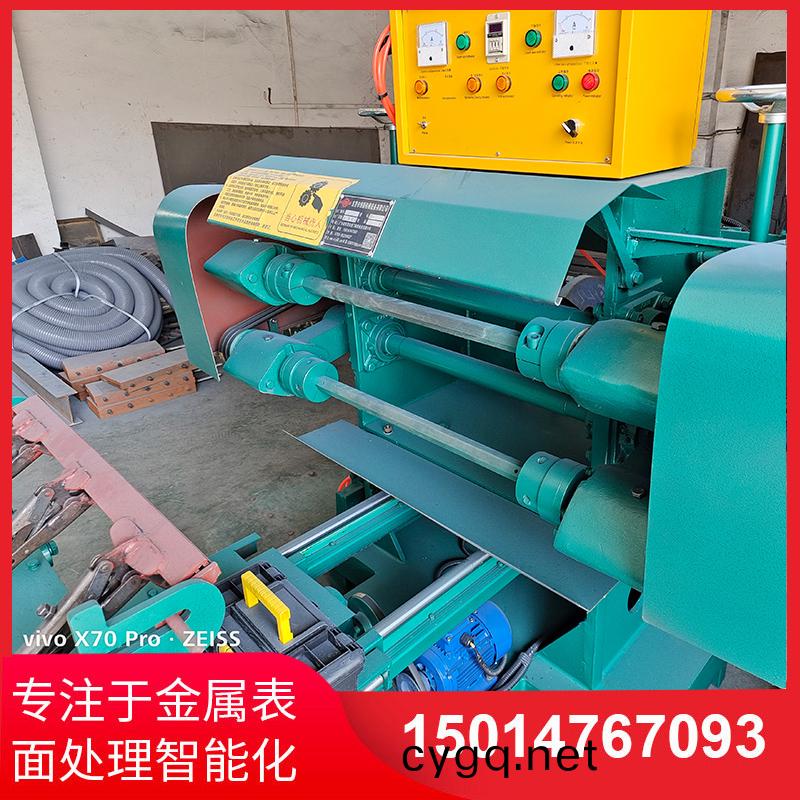 雙麵(mian)自(zi)動(dong)抛(pao)光(guang)機